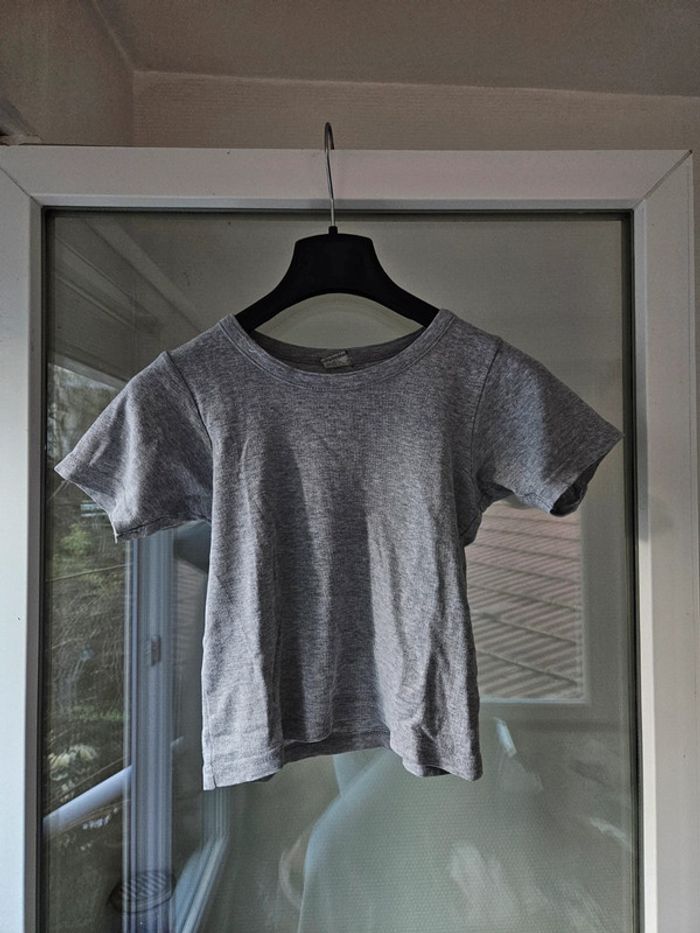 T-shirt gris vintage