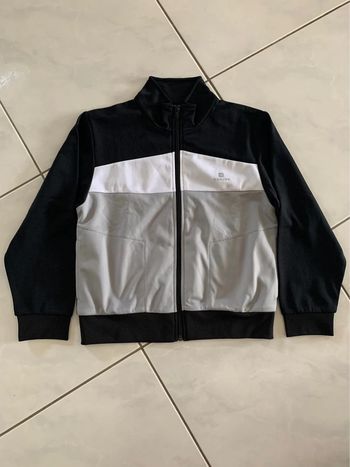 Veste survêtement 8 ans