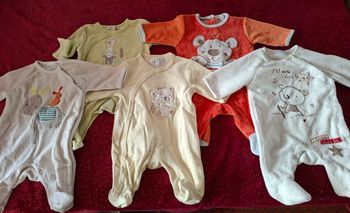 Lot de 5 Pyjamas 1 mois (54 cm)