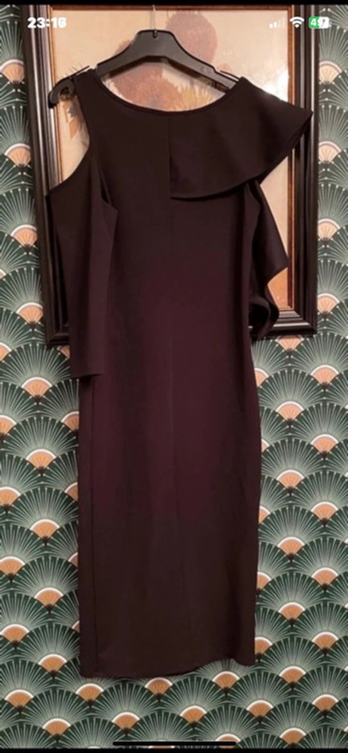 Robe volant une manche glamour coupe crayon Zara taille s - photo numéro 4