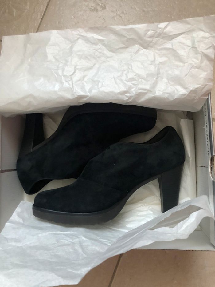 Richelieu bottines Gabor T38 cuir velours noir - photo numéro 7