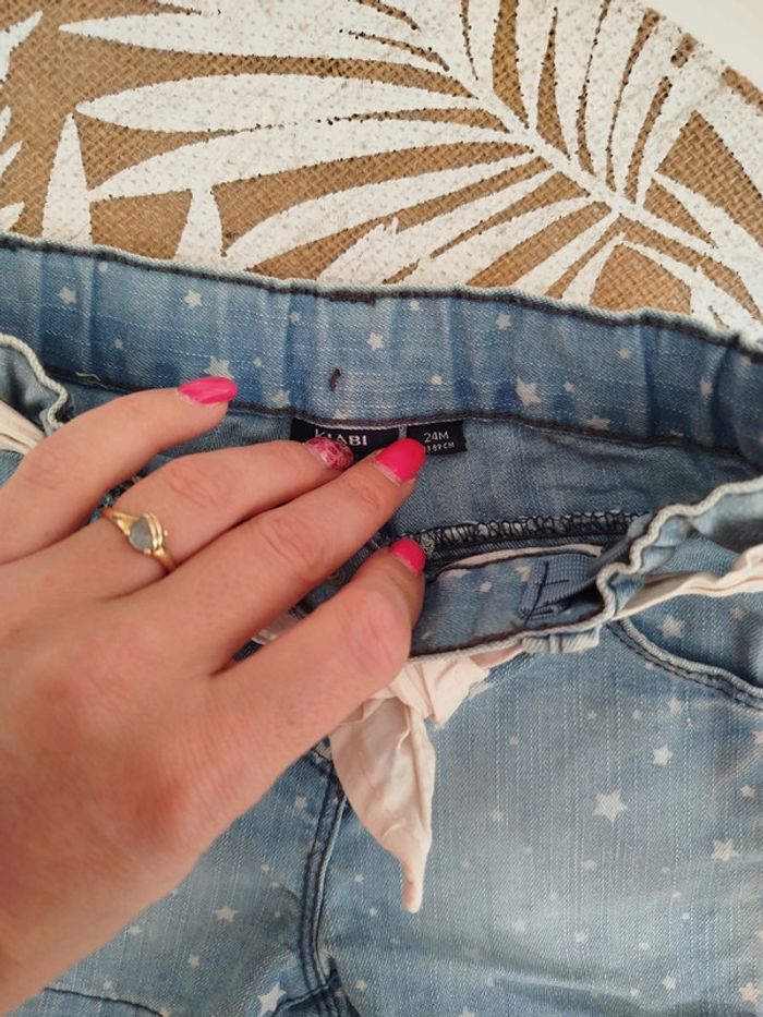 Short en jean avec une ceinture foulard blanc 86 cm 24 mois Kiabi - photo numéro 2
