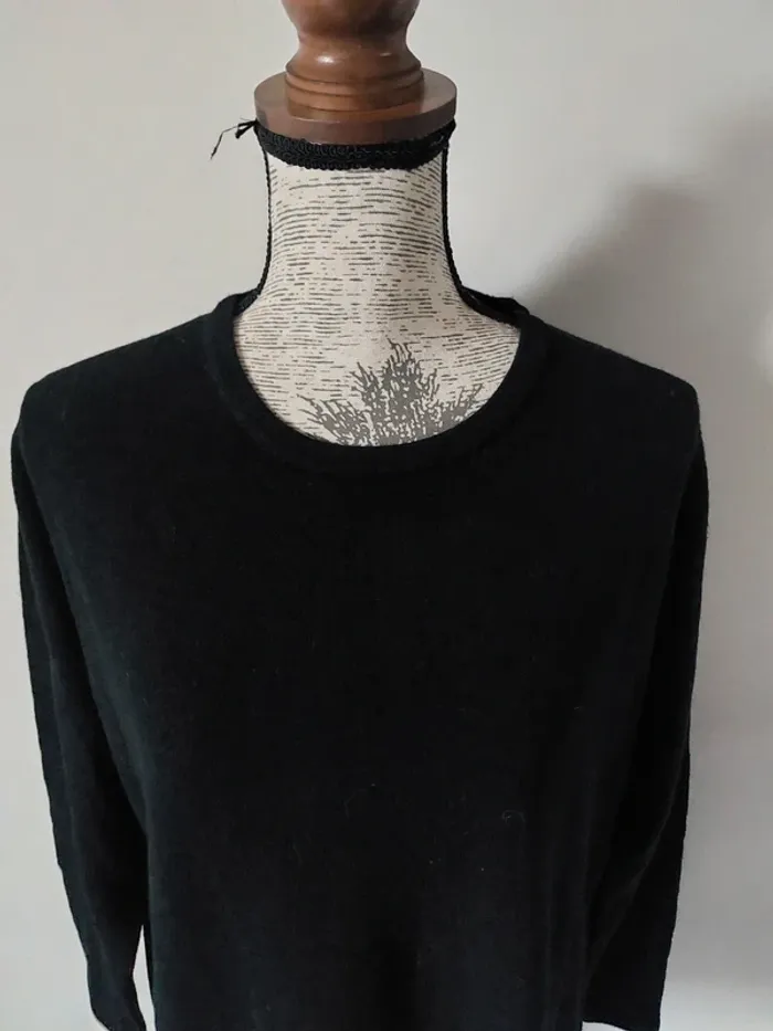 Pull basic noir - photo numéro 2