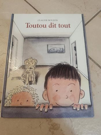 Toutou dit tout