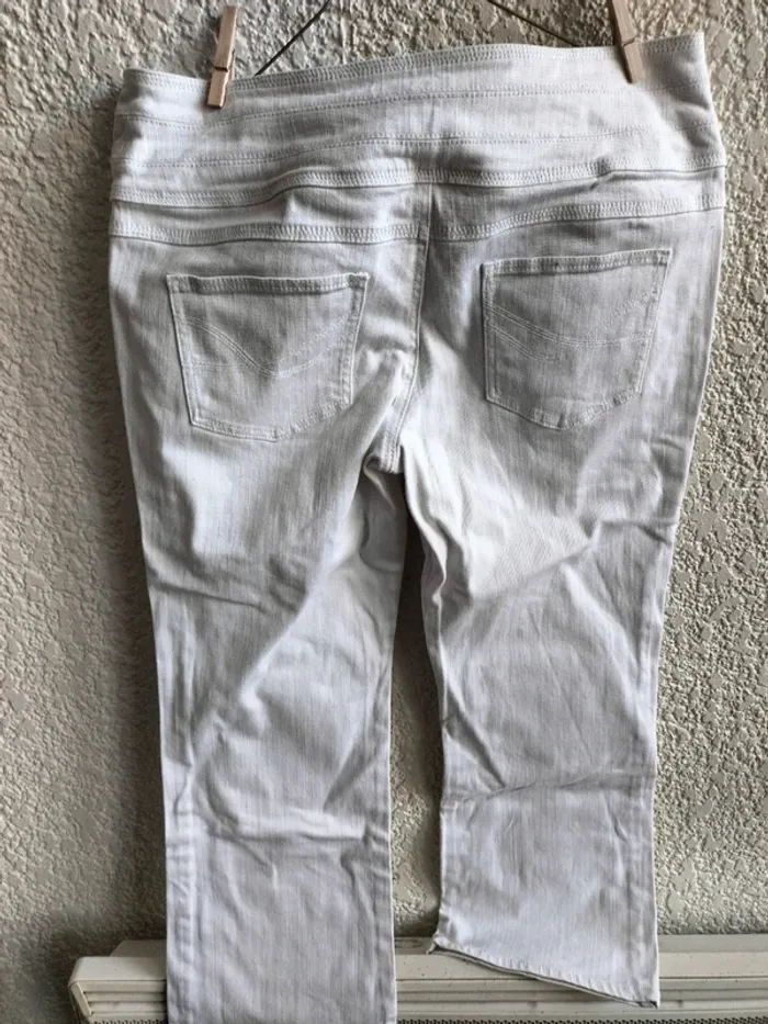 Jean blanc vintage à boutons t 46 - photo numéro 8