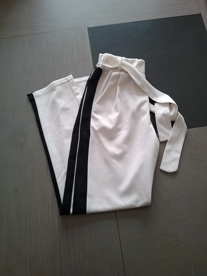 Pantalon blanc taille 36 - photo numéro 2