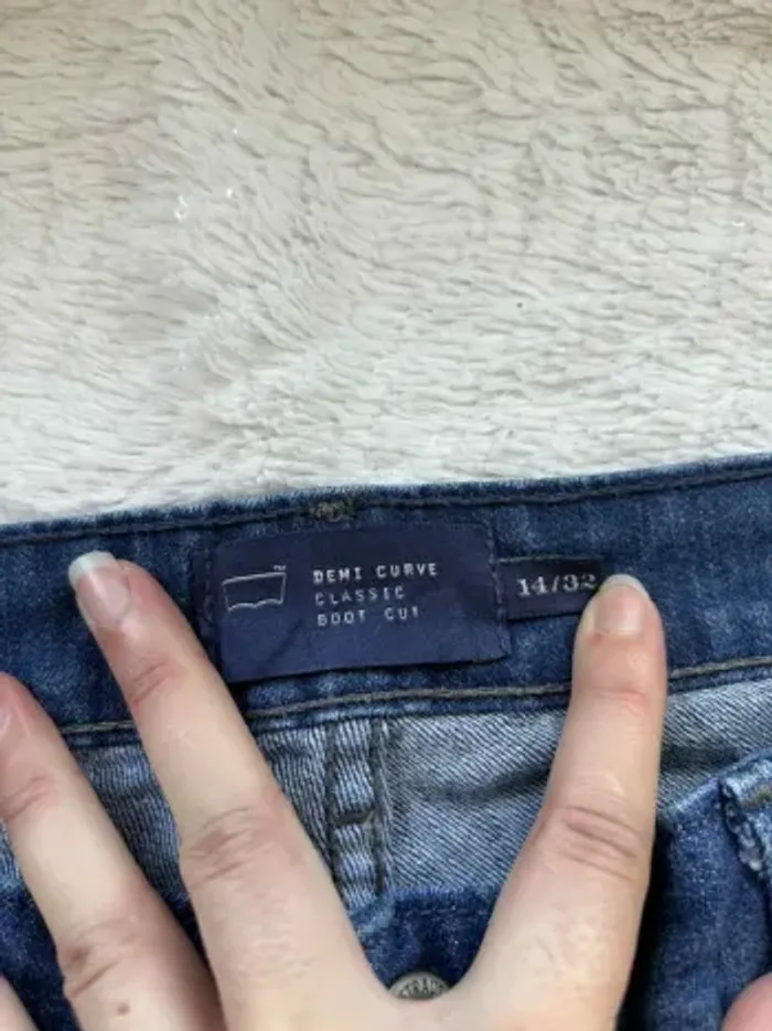 Jean Levi’s Demi Curve Bootcut évasé femme W32 XL/42 bleu  Rare modèle US années 2000 y2k - photo numéro 8