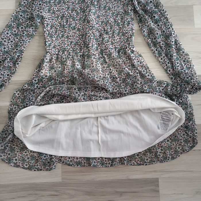 Robe longueur au genoux imprimée à manches longues C&A taille 36 - photo numéro 5