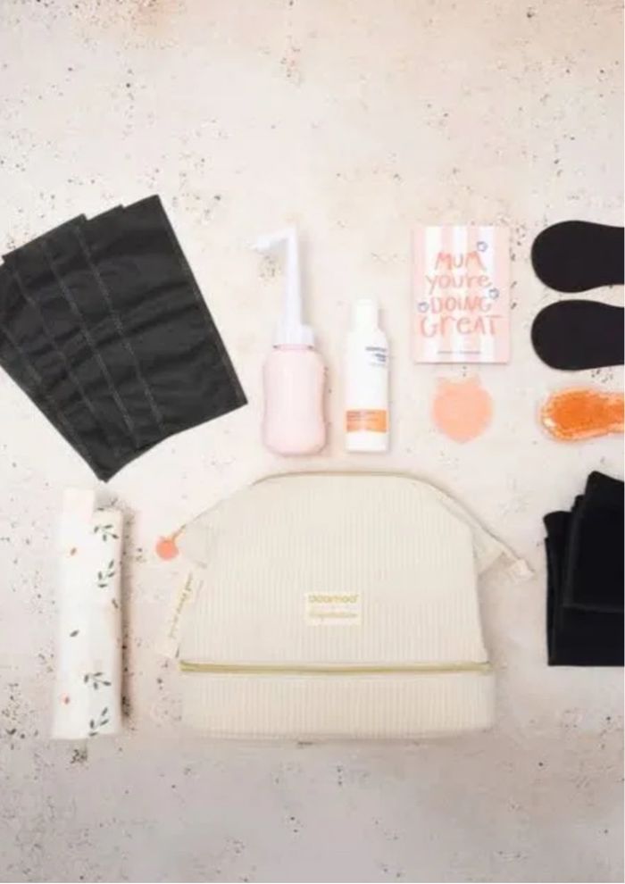 Trousse post partum
