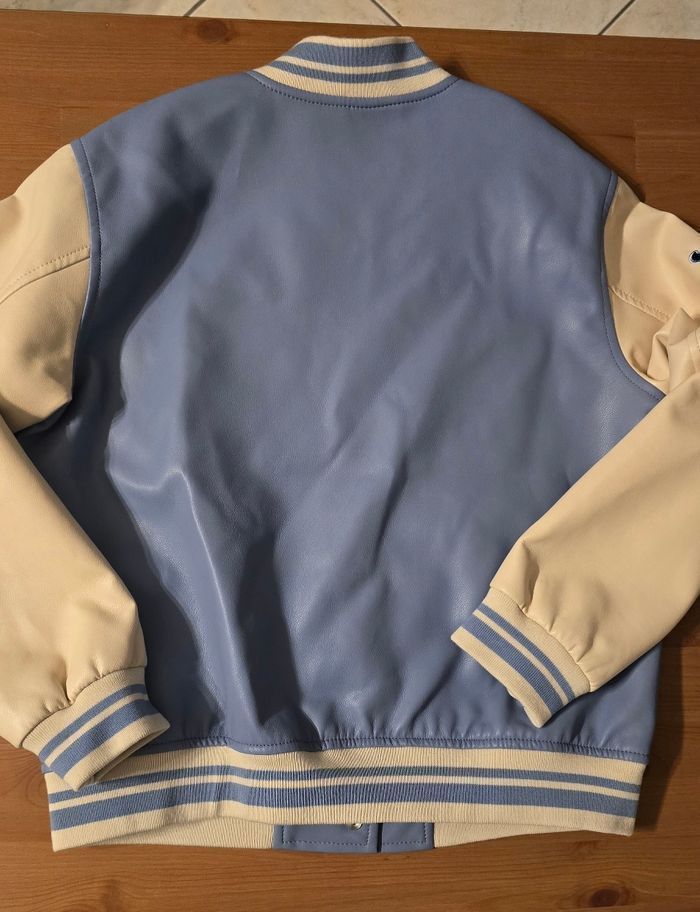 Neuve (non portée) 🏷😍🥰👌superbe  Veste teddy 10 ans fille 🏷😍(ferme)! - photo numéro 6