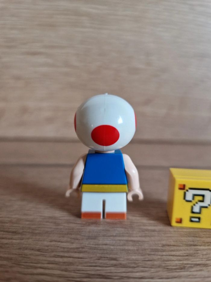 Figurine type lego Toad / Super Mario - photo numéro 3