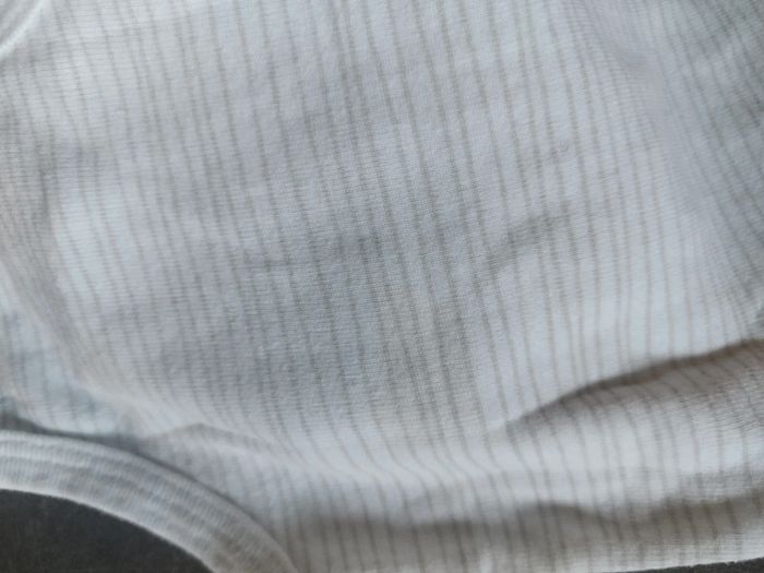 Lot bodies "toujours dans la lune" 1 mois - photo numéro 9