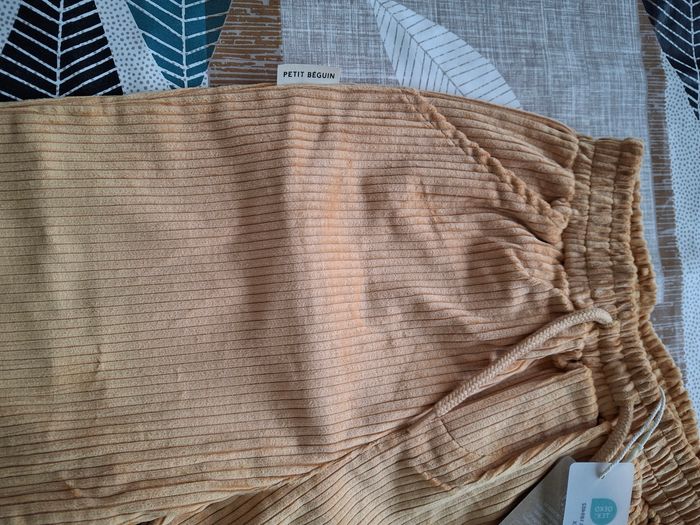 Pantalon velours Petit Béguin Neuf 36 mois 3 ans - photo numéro 4