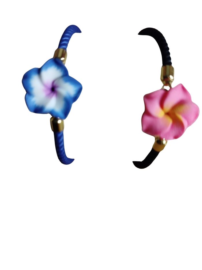 Bracelet cordon fleur coloré - photo numéro 3
