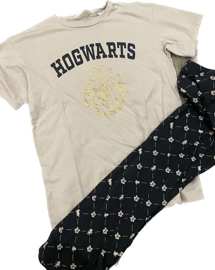 Ensemble Harrypotter pyjama ou détente