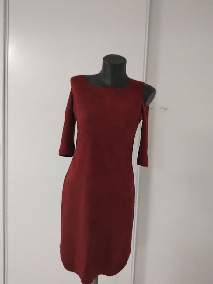 Robes femme taille S comme neuf prix  5 euros  la robes - photo numéro 9