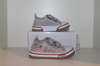 tennis basket grise 20