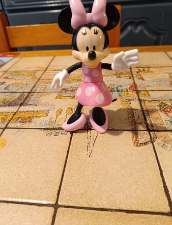 Figurine Minnie Mouse (Rose à Pois)  Disney