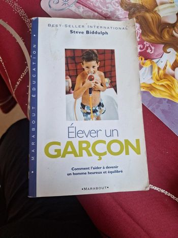 Livre marabout éducation élever un garçon