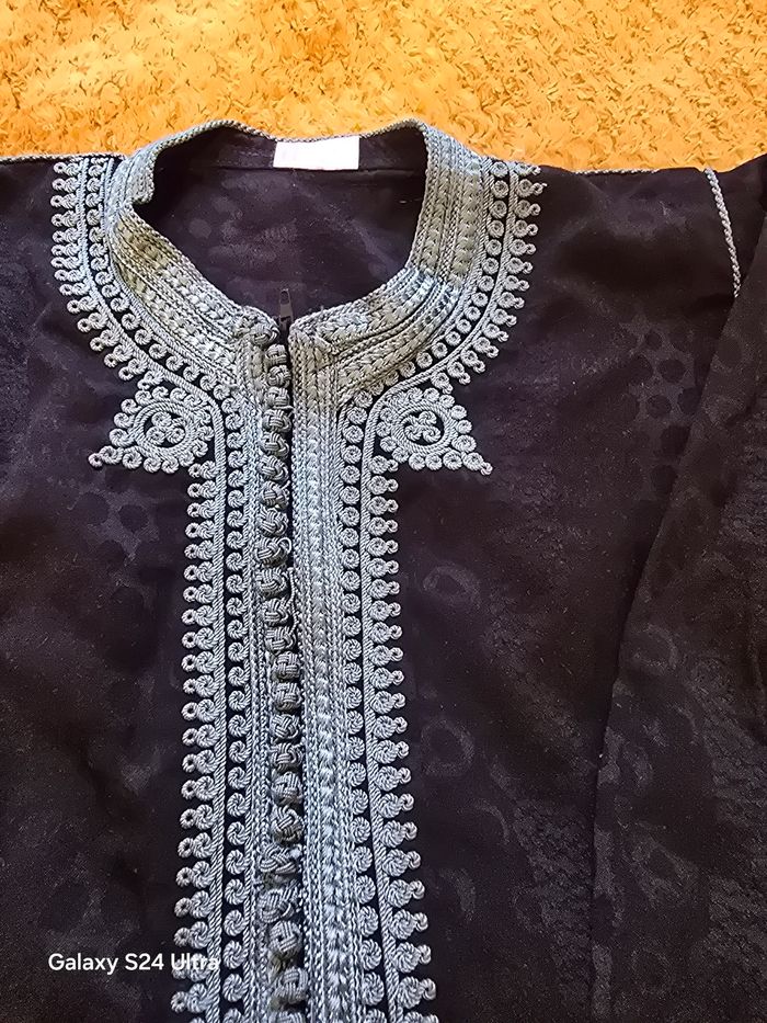 Tenue  de cérémonie - photo numéro 2