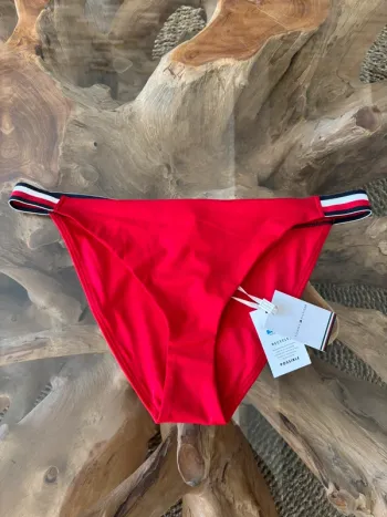 Bas de maillot de bain Tommy Hilfiger rouge