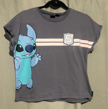 T-shirt stitch 14/15 ans comme neuf porté une fois primark
