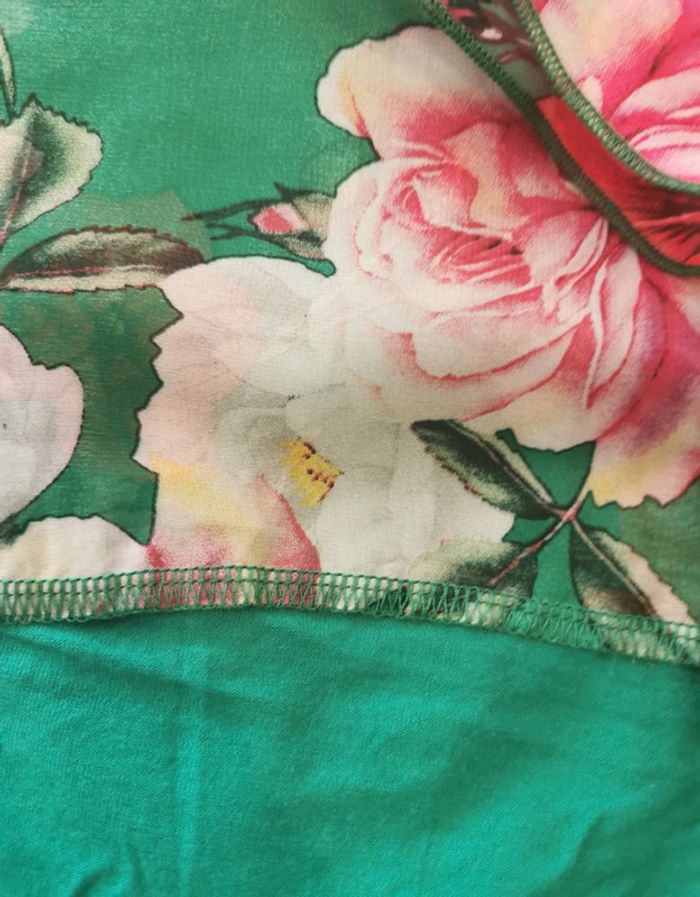 Blouse verte. Imprimé floral. Taille 40. Viventy - photo numéro 7