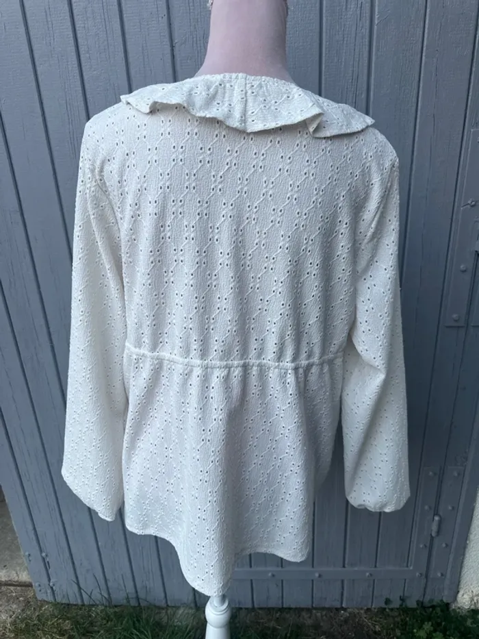 Blouse manches longues décolleté à volants 42/XL - photo numéro 4