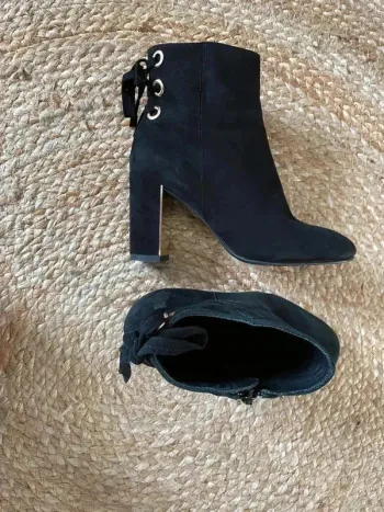 Bottines Gabrielle Minelli style bocage, sezane