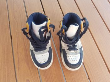 Chaussures garçon 26