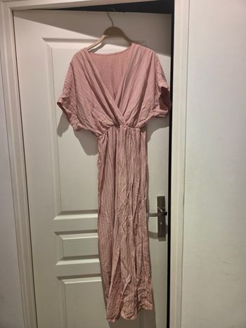 Combinaison rose a rayure blanche manche courte