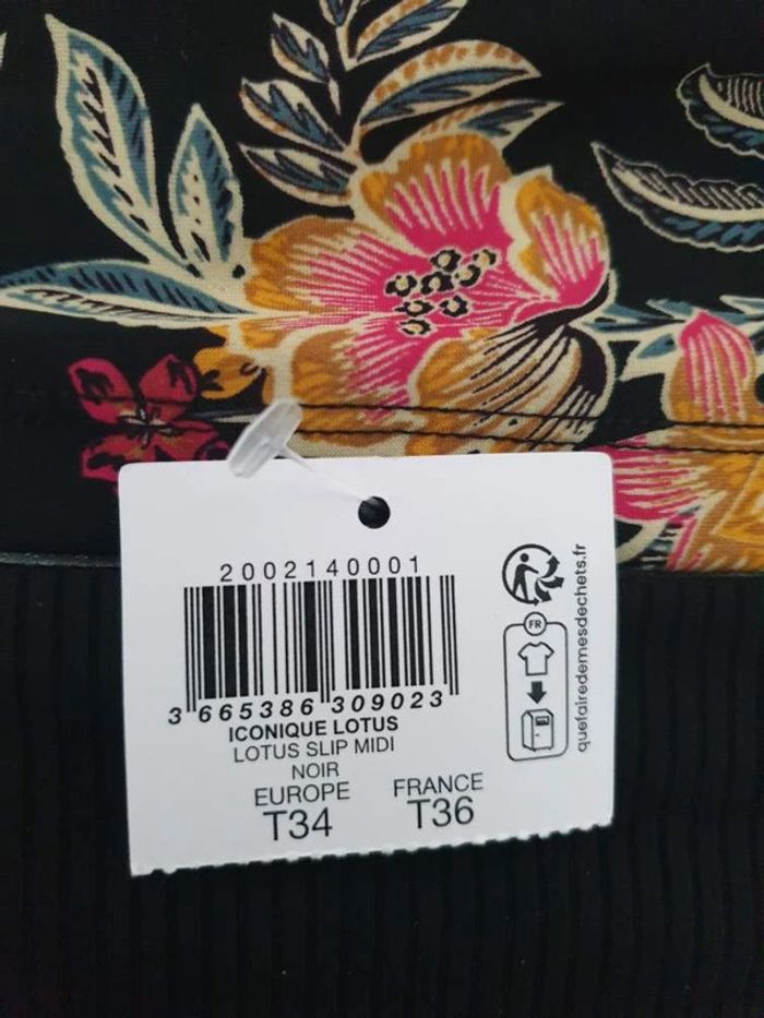 Maillot de bain Tankini noir fleuri T36/85B - photo numéro 4