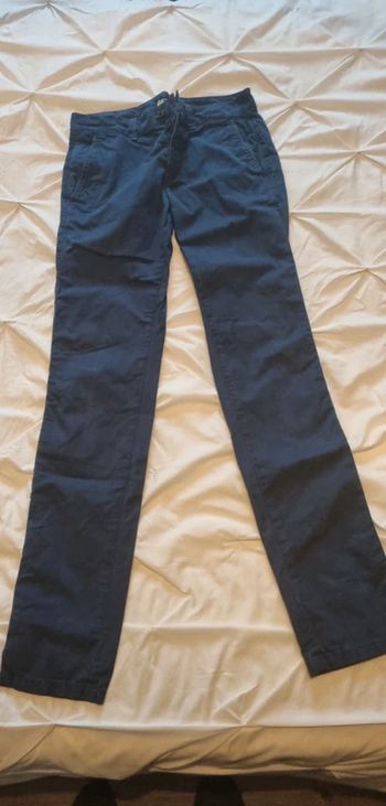 Pantalon style chino