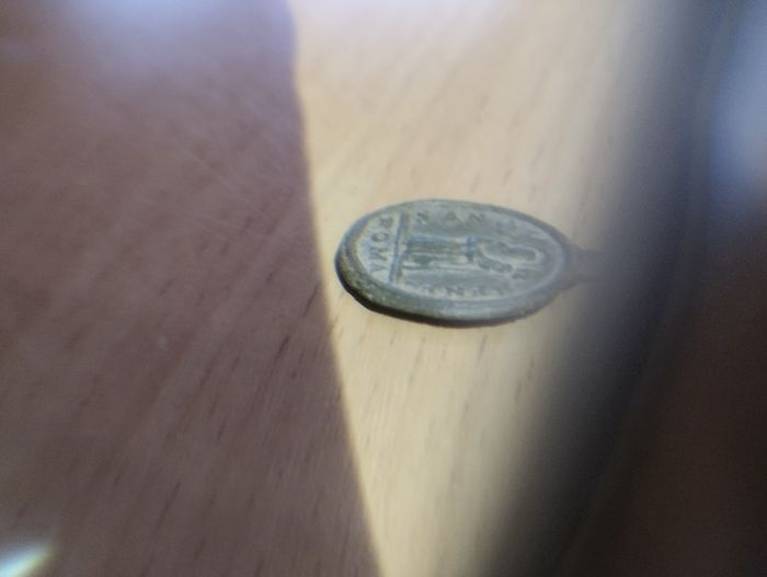 Très vieux bijoux  médaille religieuse ROMA - photo numéro 3