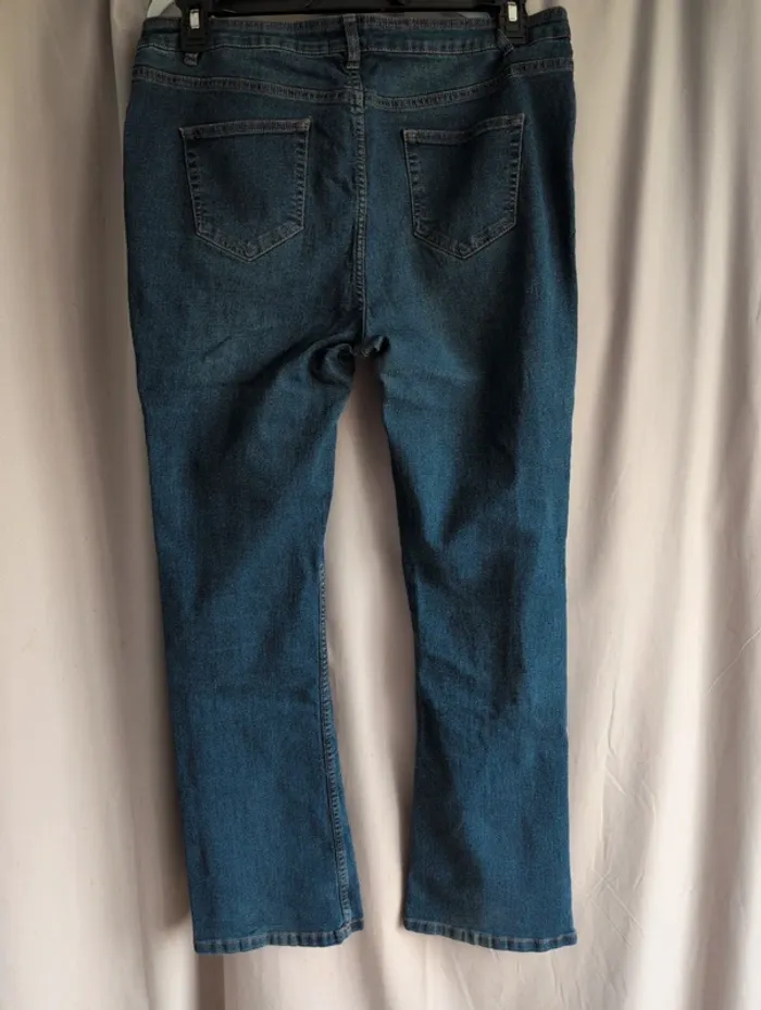 Jean's bootcut - photo numéro 3