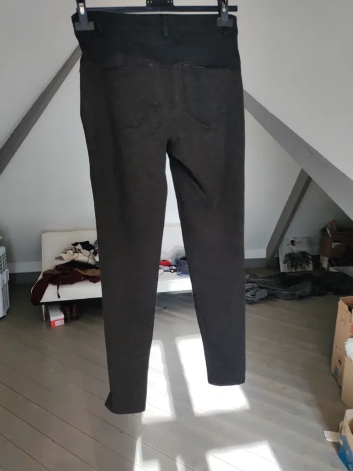Pantalon gris t36 cache cache - photo numéro 2