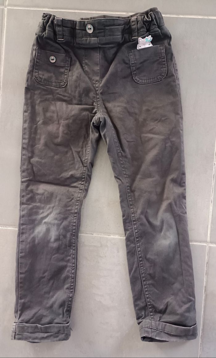 Lot de vêtements de sport et pantalons fille en 6 ans - photo numéro 8