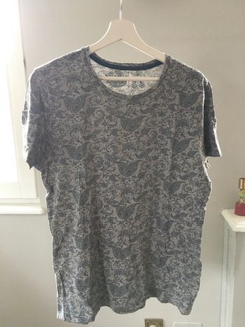 T-shirt gris Pull & Bear taille L