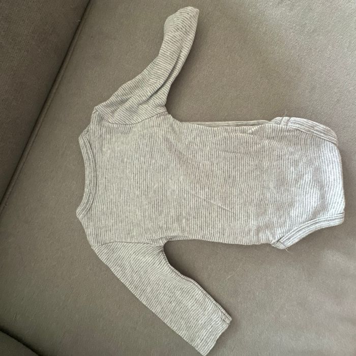 Body taille 1 mois - photo numéro 3