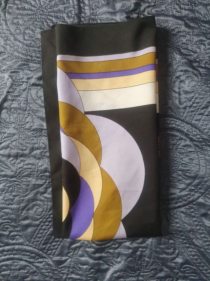 Foulard chic - photo numéro 2