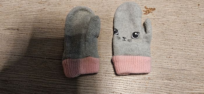 Paire de moufles grise et rose, H&M, 1,5/2 ans - photo numéro 2