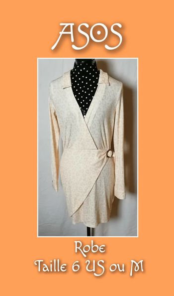 Robe courte motif safari leopard saumon abricot taille 6 US ou M Asos