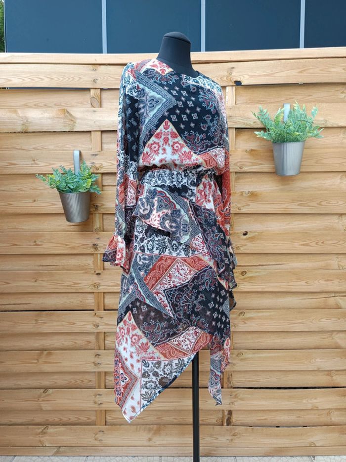 Robe asymétrique taille M - photo numéro 2