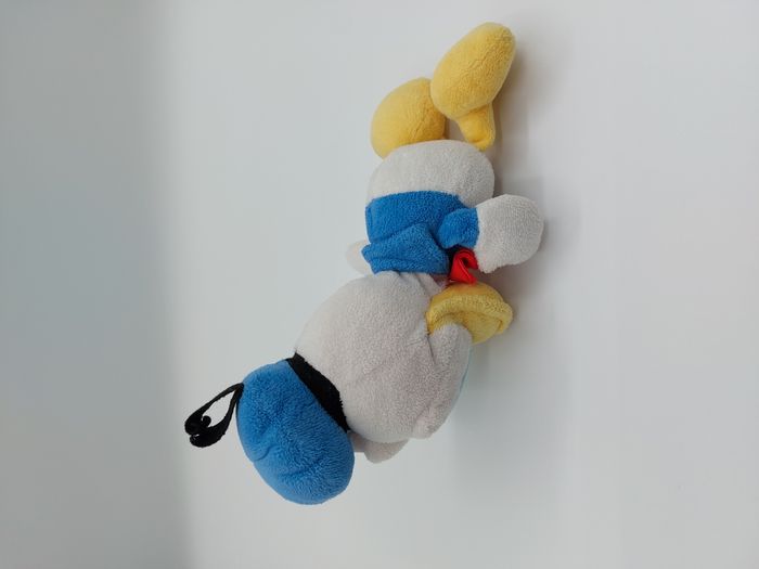 Peluche doudou Donald Duck DISNEY 22 cm noeud rouge Lire descriptif svp - photo numéro 3