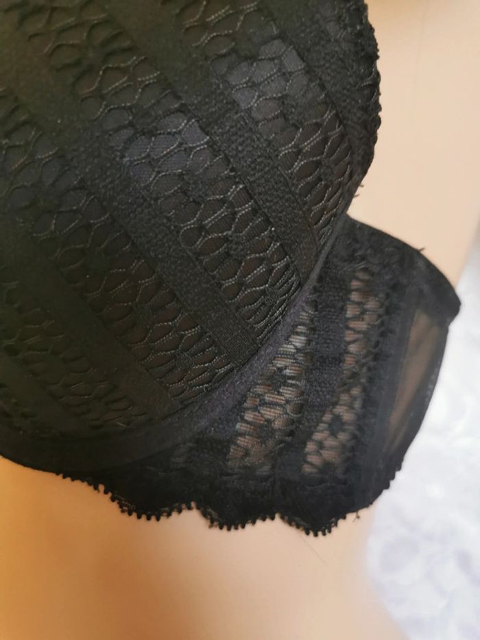 Soutien gorge noir. 90 C. Undiz - photo numéro 5