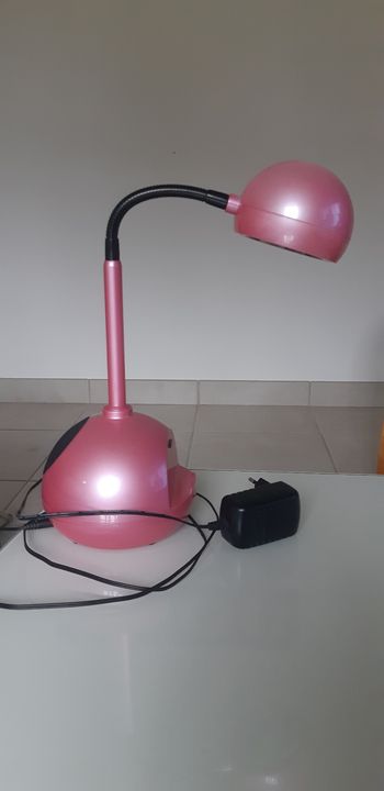 Lampe de bureau bluetooth rose