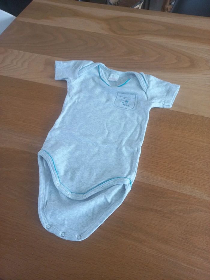 Body manches courtes Absorba taille 12 mois