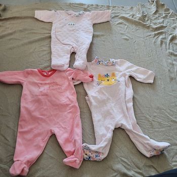 Lot 3 pyjamas 3 mois