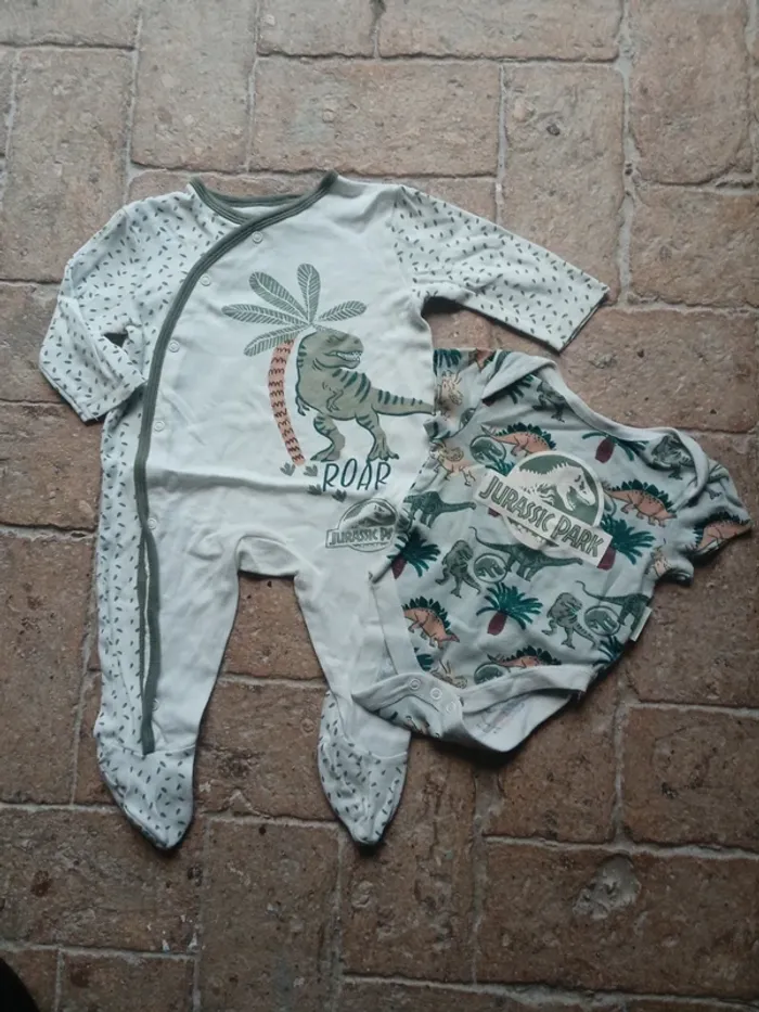 🌹pyjama universal 3-6 mois 68cm🌹