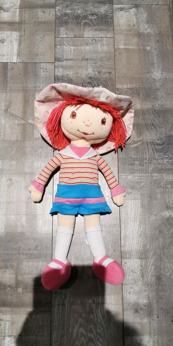 Charlotte au fraises